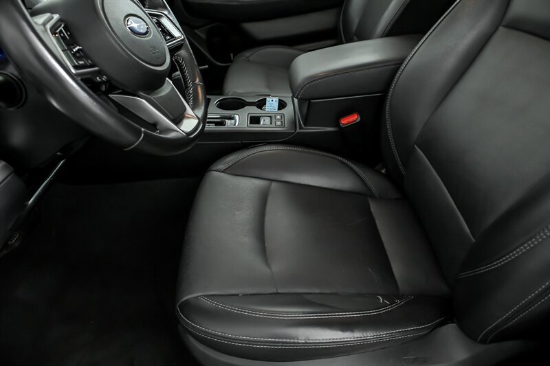 Used 2018 Subaru Outback 2.5i Limited AWD/4WD image 19