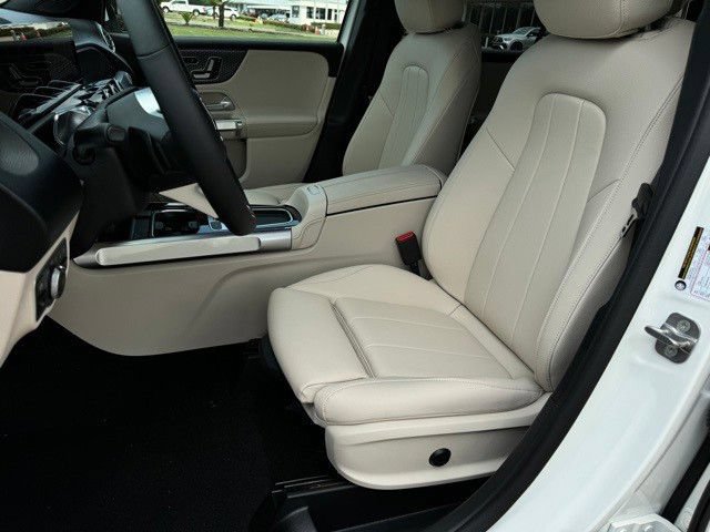Certified 2025 Mercedes-Benz GLB 250 image 14