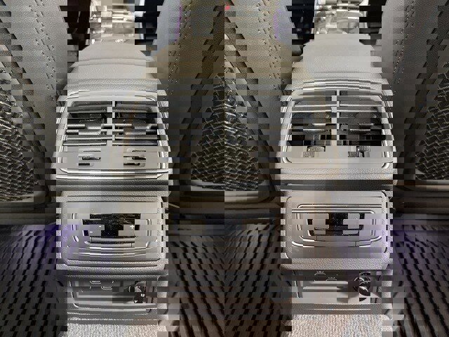 New 2025 Audi A6 3.0T Premium image 18