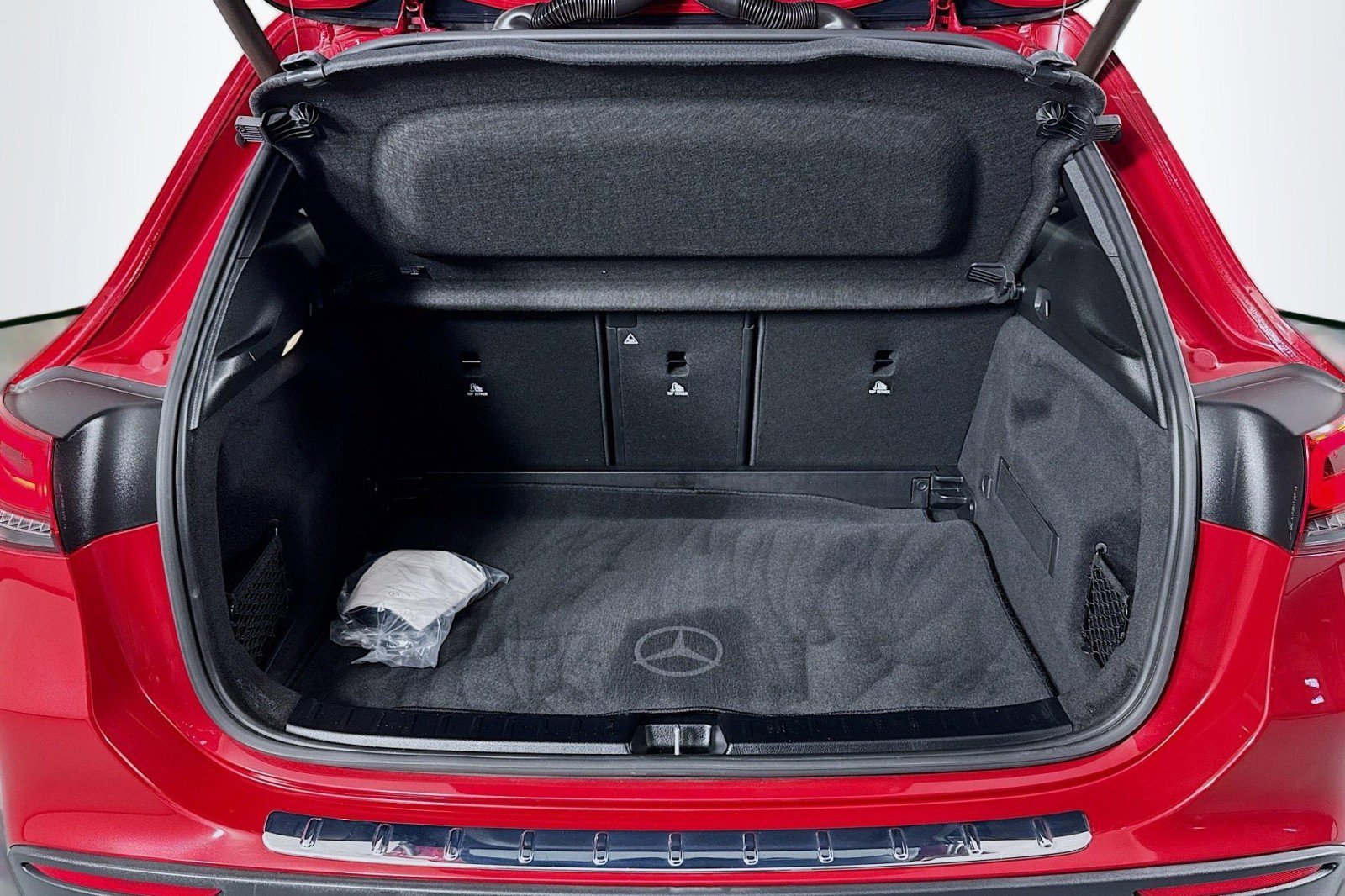 Certified 2023 Mercedes-Benz GLA 250 image 23