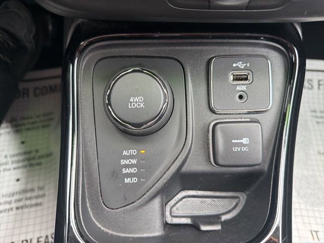 Used 2021 Jeep Compass Limited AWD/4WD image 22