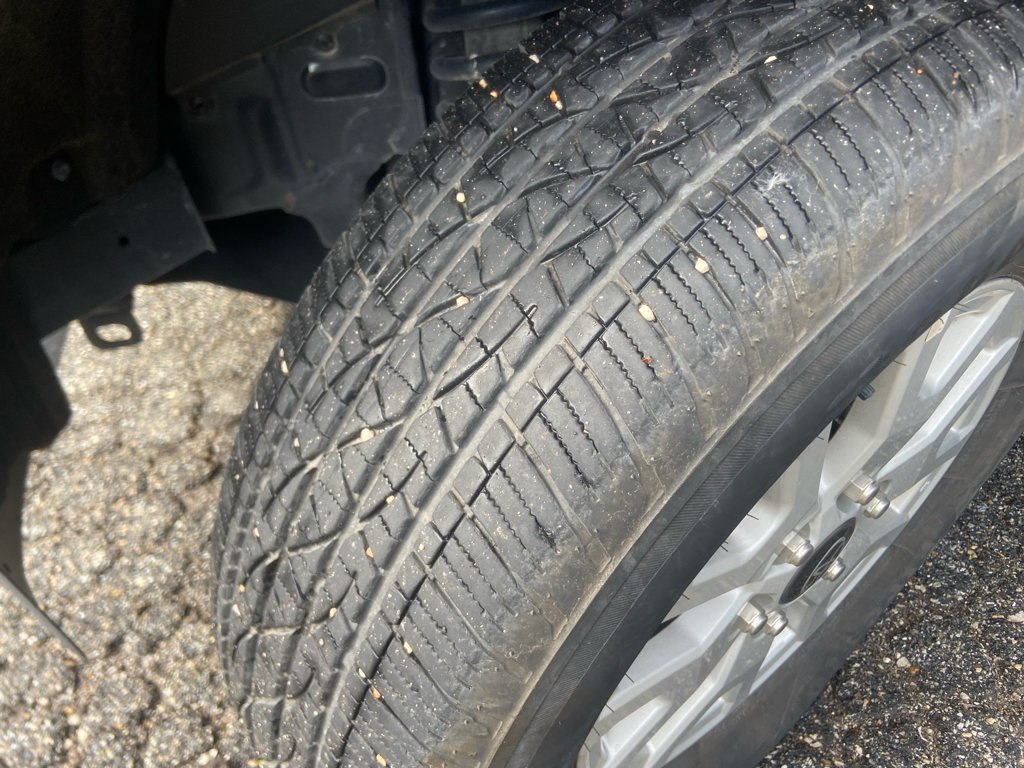 Used 2024 Toyota Tacoma SR5 AWD/4WD image 36