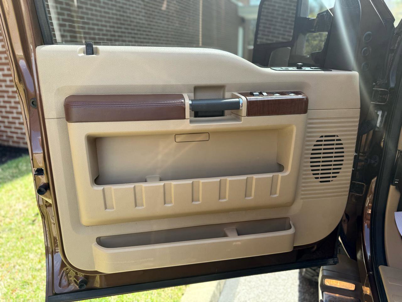 Used 2012 Ford F250 King Ranch w/ FX4 Off Road Pkg image 42