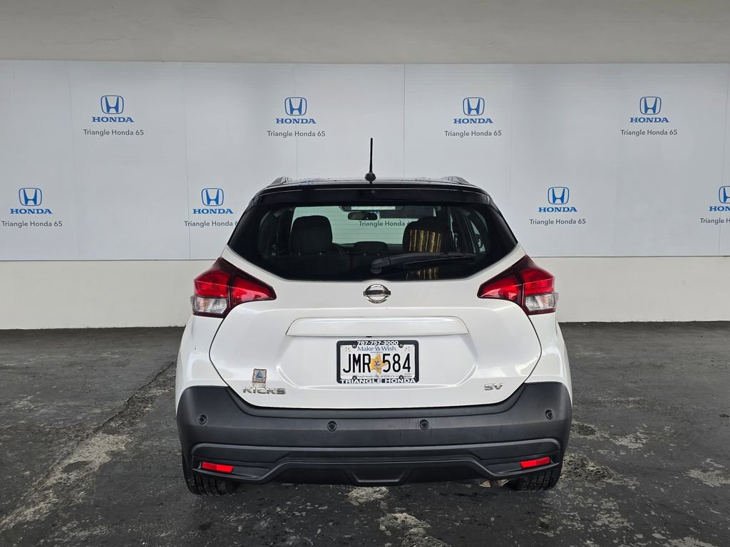 Used 2020 Nissan Kicks SV image 5