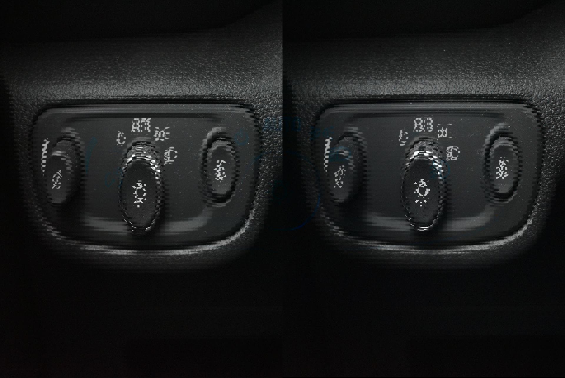 Used 2022 Chevrolet TrailBlazer RS w/ Sun and Liftgate Package image 18