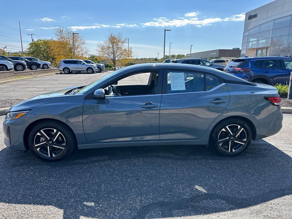 Used 2024 Nissan Sentra SV FWD image 7