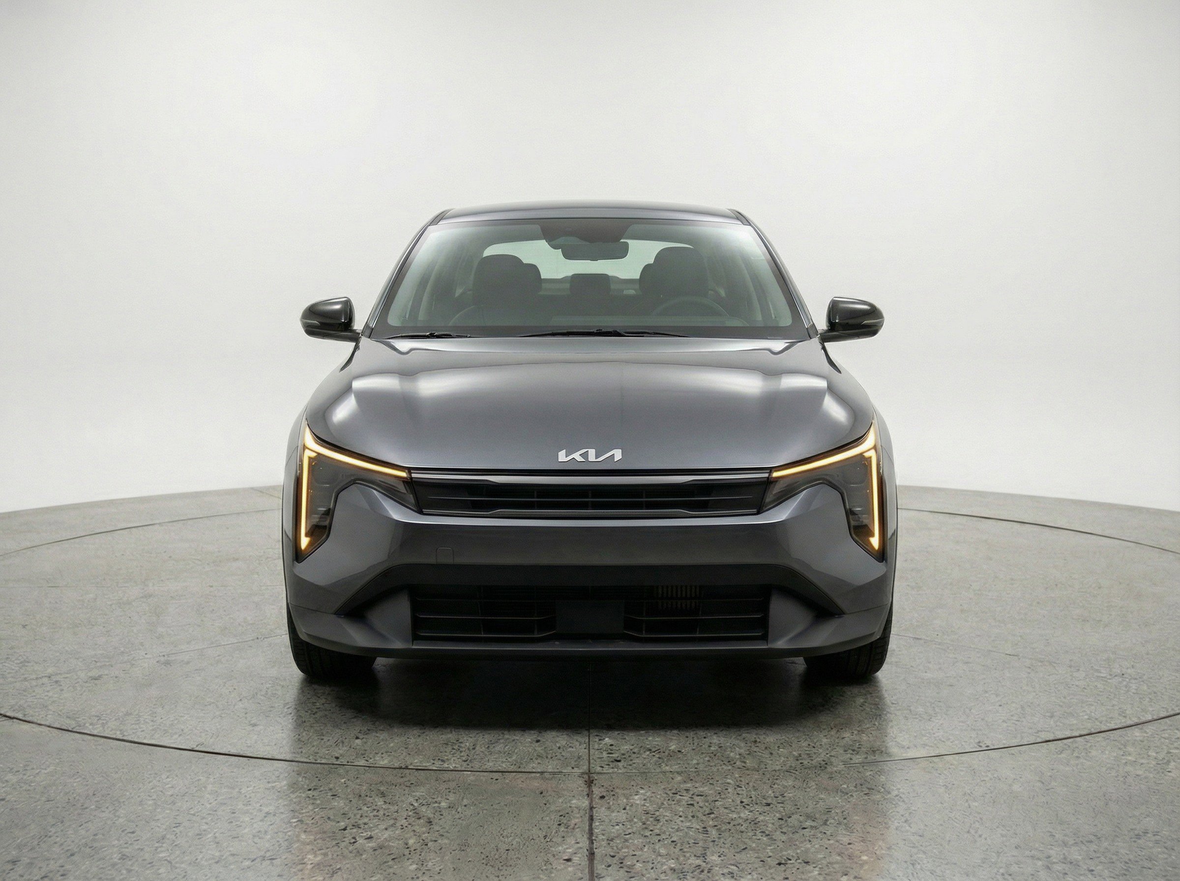 Used 2025 Kia K4 LXS image 2
