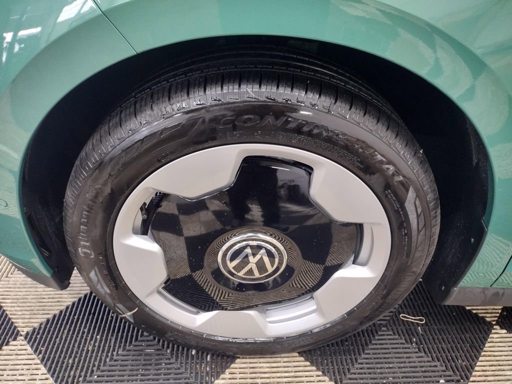 New 2025 Volkswagen ID. Buzz Pro S Plus image 6