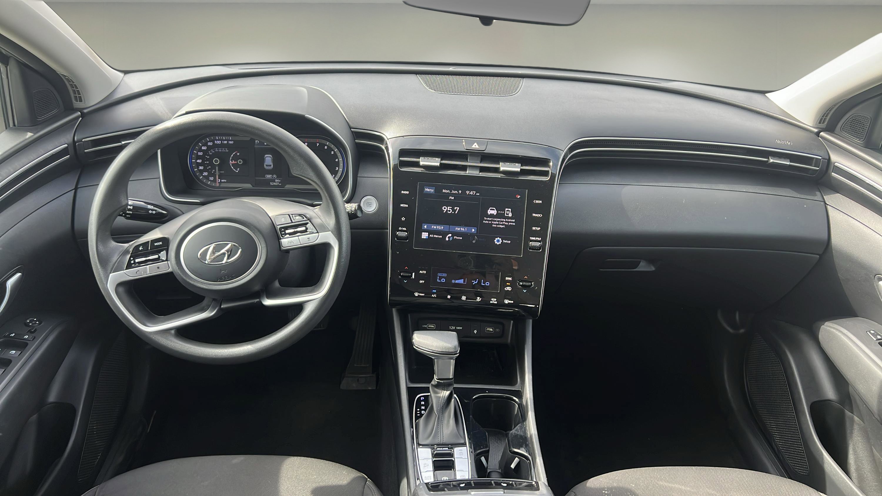 Used 2024 Hyundai Tucson SEL image 9