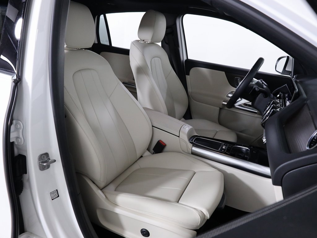 Certified 2026 Mercedes-Benz GLA 250 4MATIC image 59