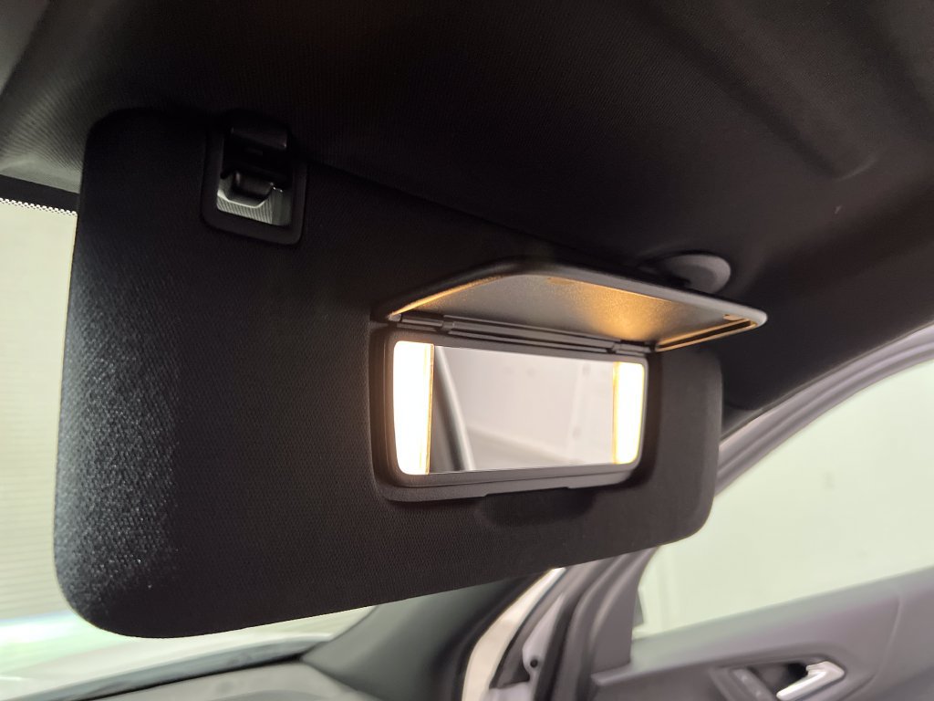 Used 2025 Chevrolet Equinox LT AWD/4WD image 63