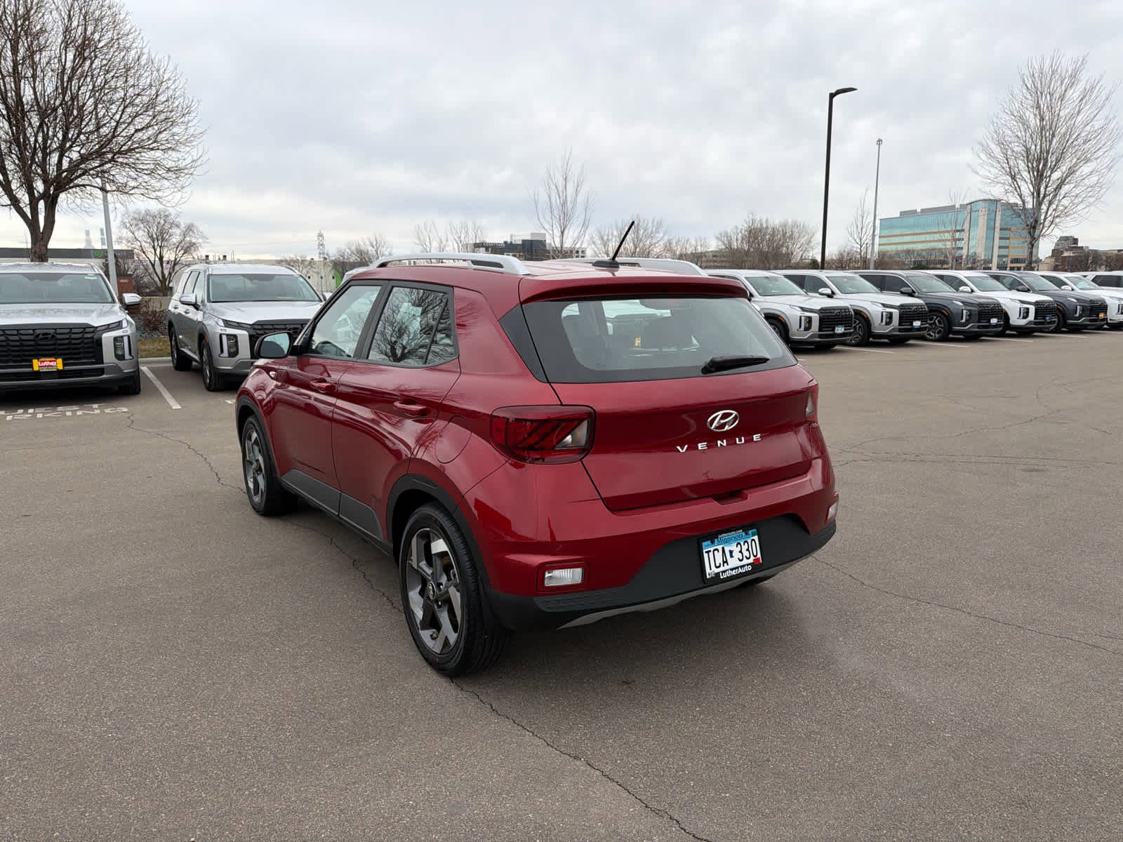 Used 2025 Hyundai Venue Limited image 3