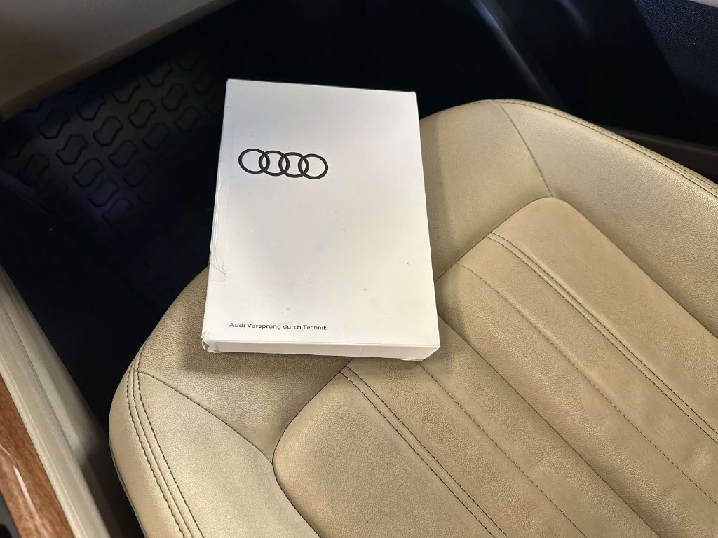 Used 2023 Audi Q5 2.0T Premium w/ Convenience Package AWD/4WD image 39