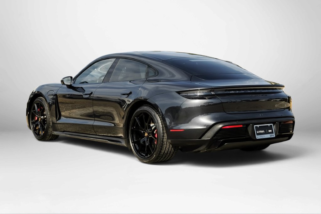 Used 2022 Porsche Taycan GTS AWD/4WD image 7