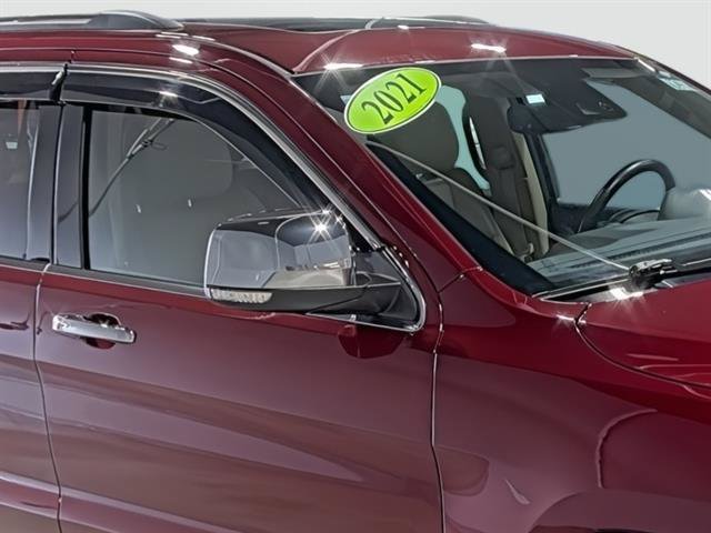 Used 2021 Jeep Grand Cherokee Limited w/ Sun & Sound Group AWD/4WD image 16