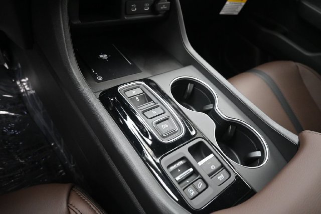 New 2026 Honda Pilot Touring image 19