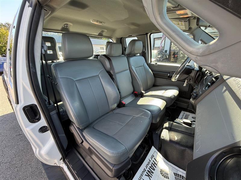 Used 2013 Ford F250 XL w/ PWR Equipment Group AWD/4WD image 29