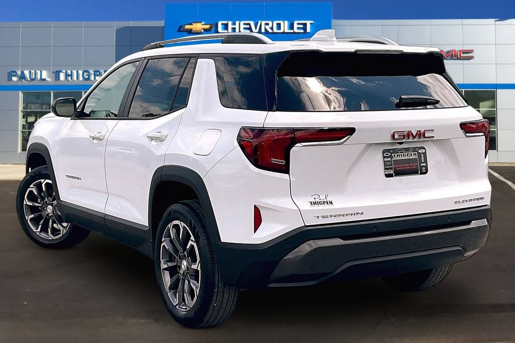 New 2027 GMC Terrain Elevation w/ Elevation Premium Package FWD image 3