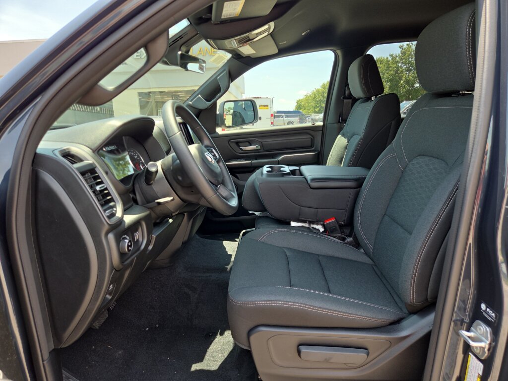 New 2026 RAM 1500 Warlock AWD/4WD image 6