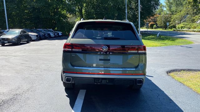 New 2026 Volkswagen Atlas Peak Edition image 6