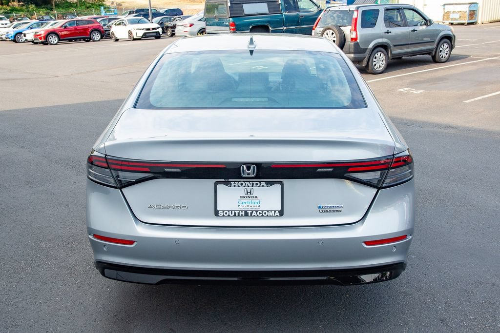 Used 2023 Honda Accord Touring image 12