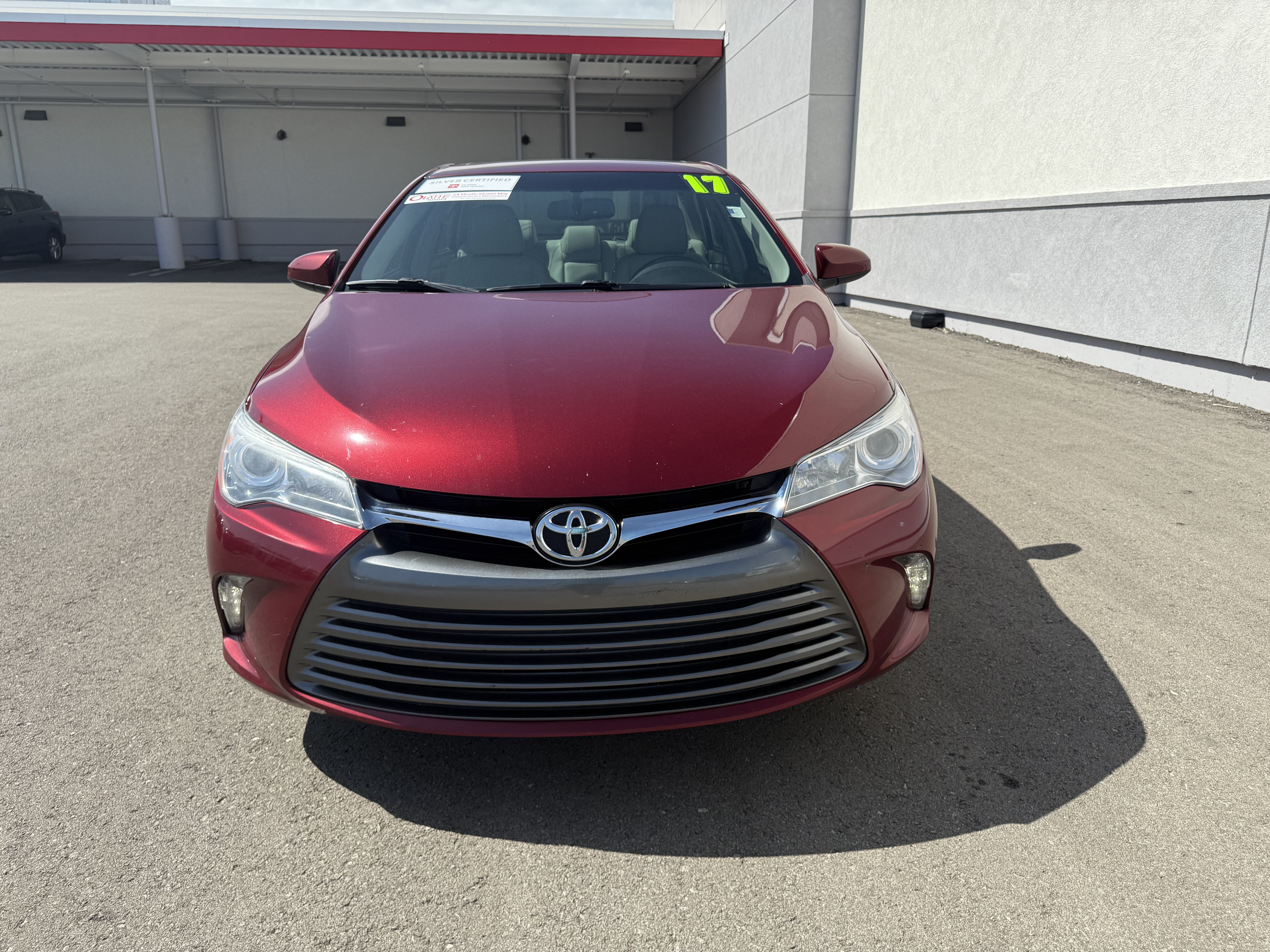 Certified 2017 Toyota Camry XLE w/ Moonroof Package FWD image 11