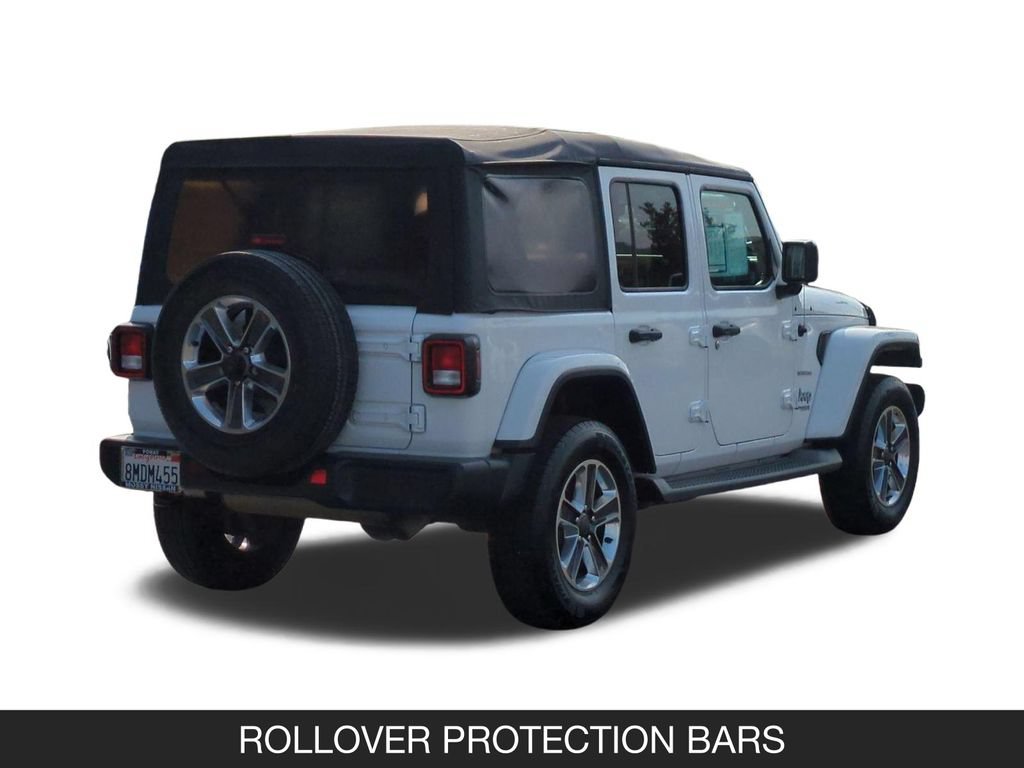 Used 2018 Jeep Wrangler Unlimited Sahara AWD/4WD image 9