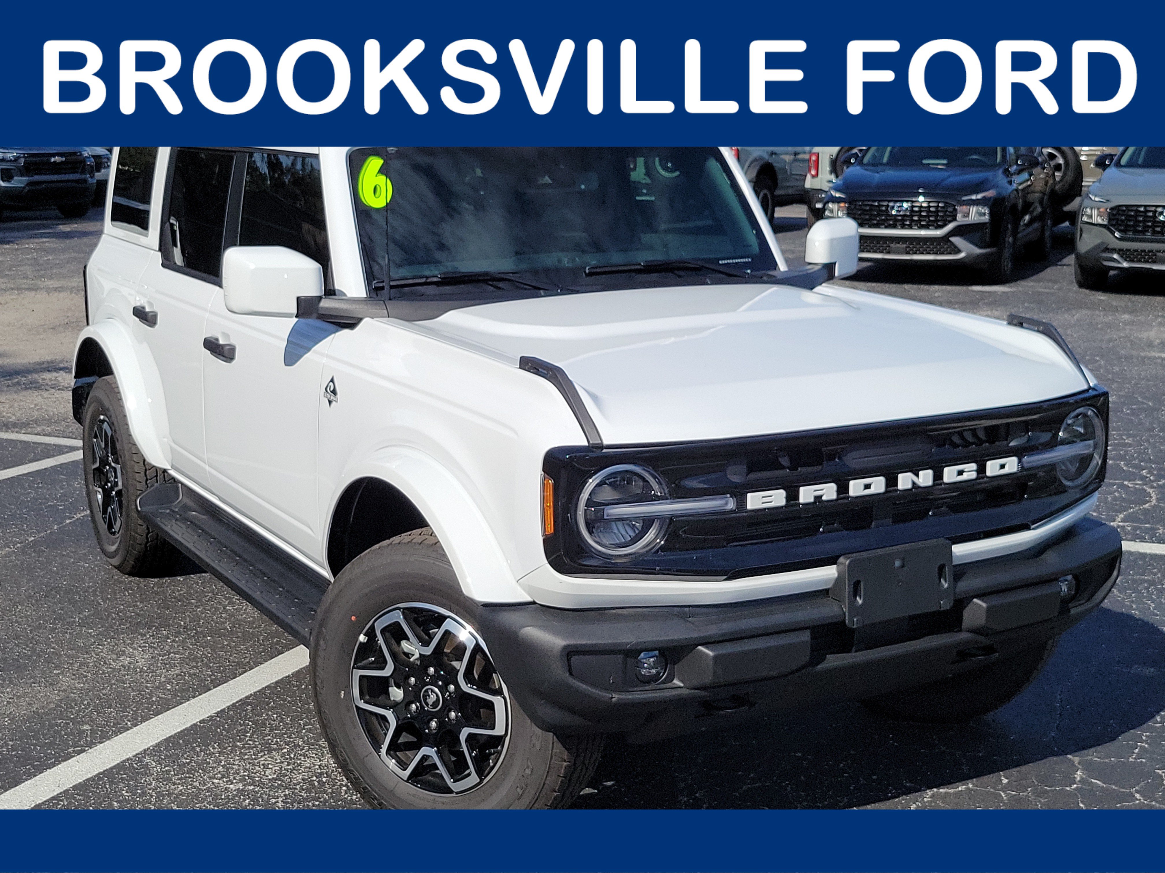 Used 2026 Ford Bronco Outer Banks AWD/4WD image 1