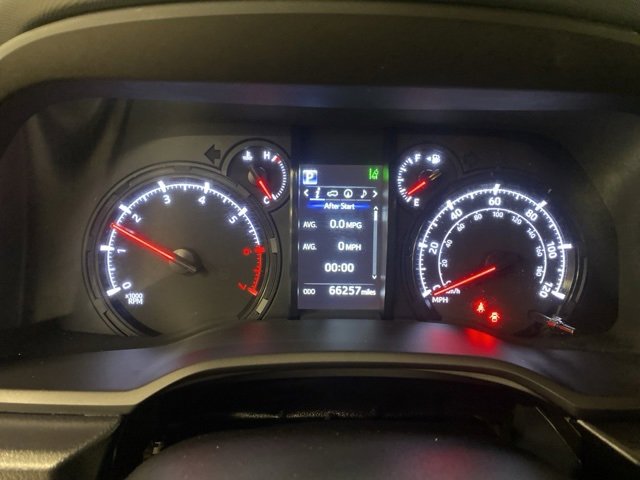 Used 2021 Toyota 4Runner SR5 Premium image 16