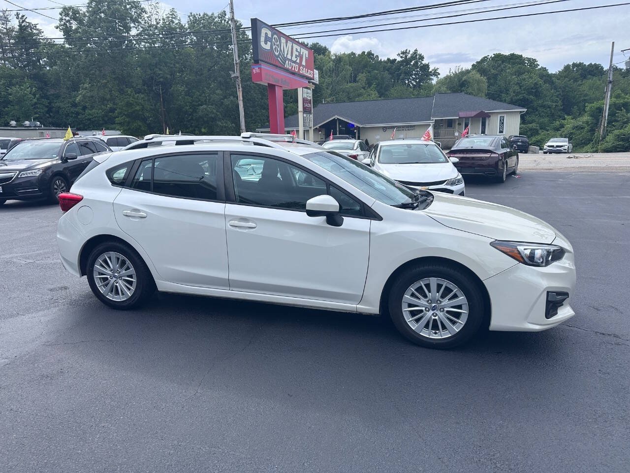 Used 2018 Subaru Impreza 2.0i Premium w/ Eyesight & BSD & Rcta AWD/4WD image 2