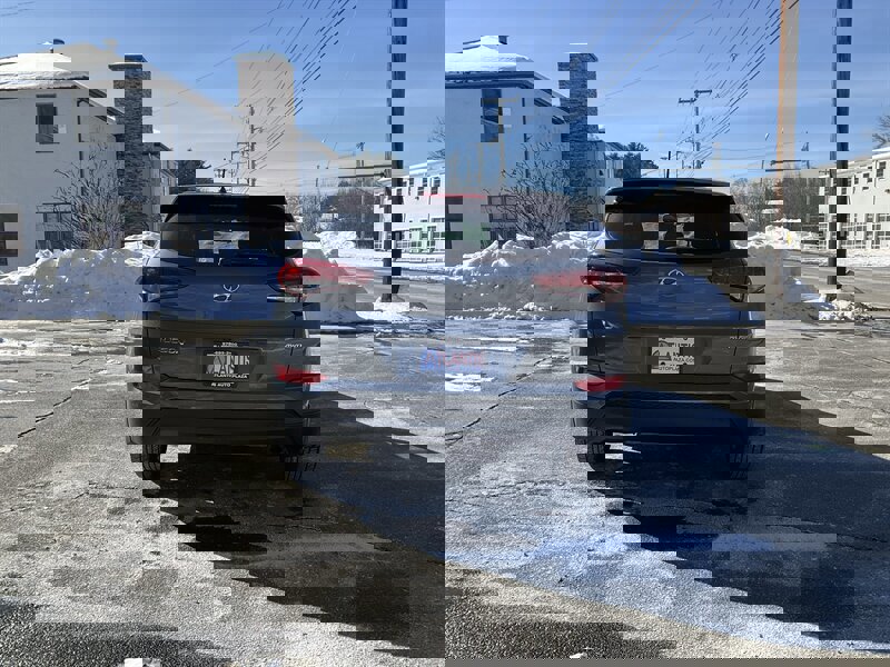 Used 2018 Hyundai Tucson SE image 6