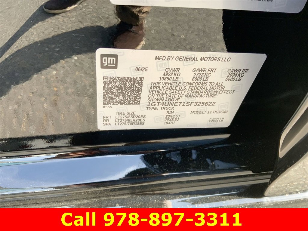 New 2025 GMC Sierra 2500 SLT w/ SLT Convenience Package image 33
