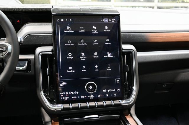 New 2026 GMC Yukon XL Denali w/ Denali Reserve Package image 17