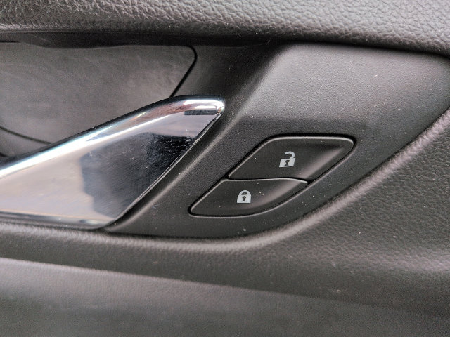 Used 2020 GMC Acadia SLE w/ Driver Convenience Package AWD/4WD image 14