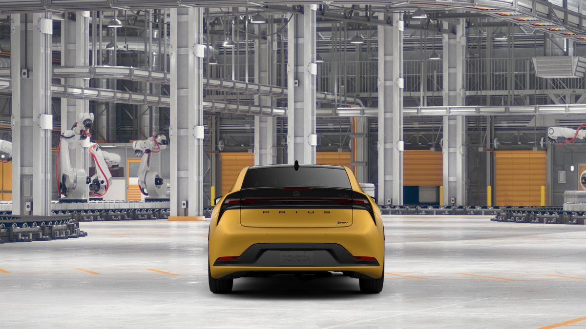 New 2026 Toyota Prius AWD image 8