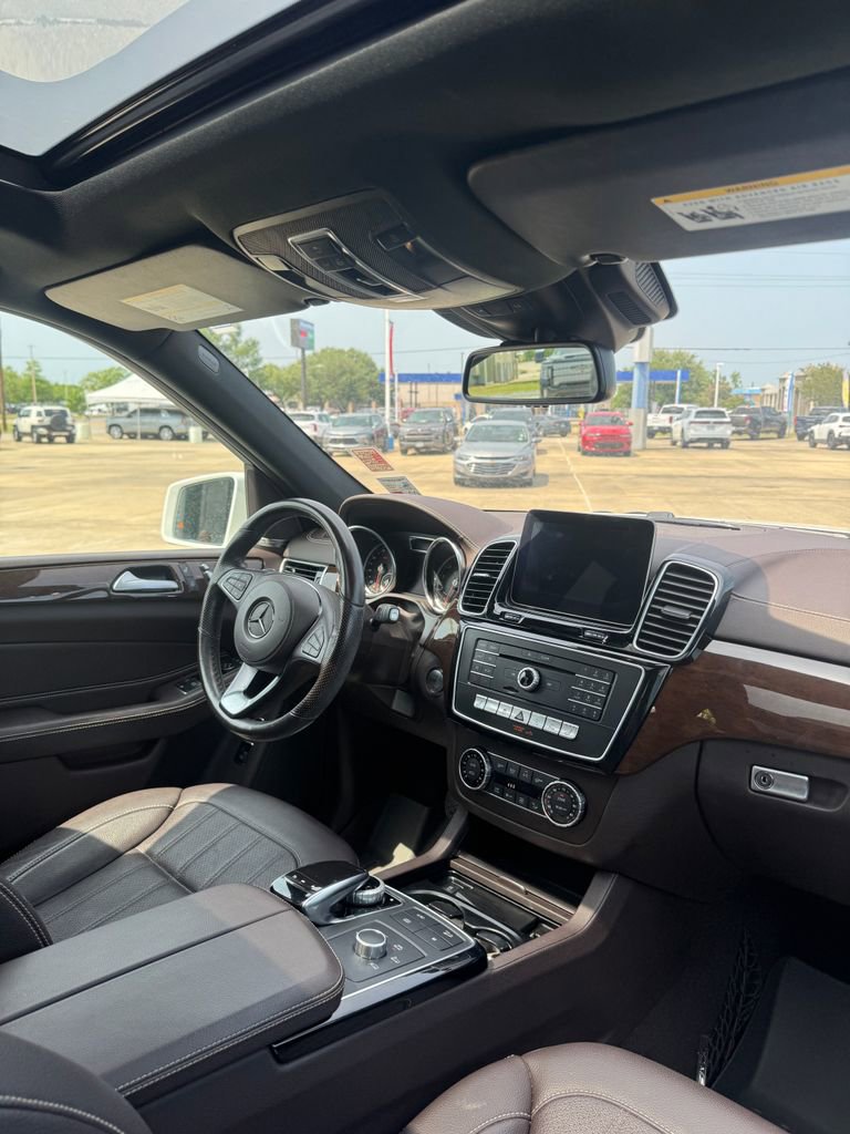Used 2019 Mercedes-Benz GLS 450 4MATIC image 13