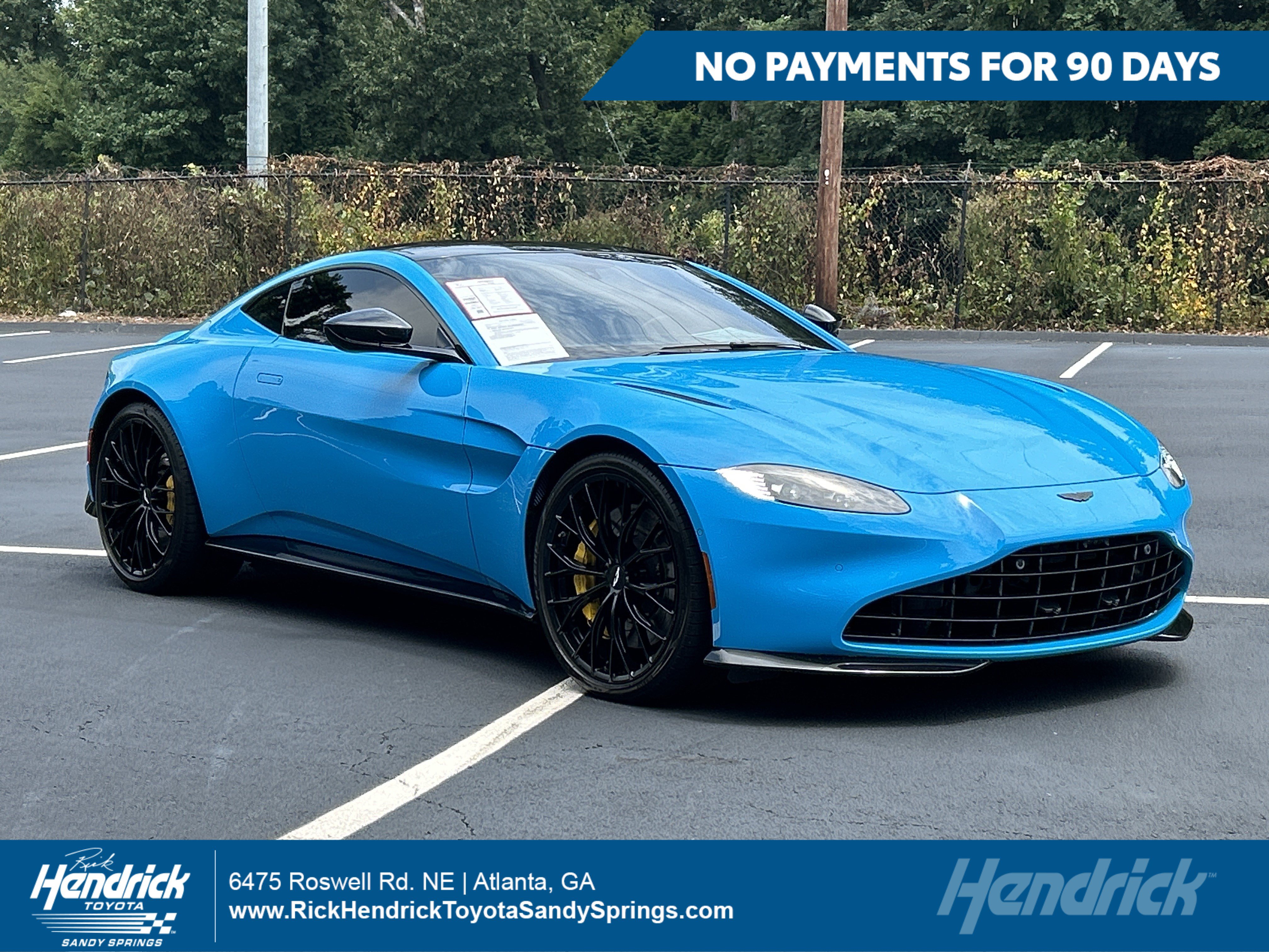 Used 2023 Aston Martin V8 Vantage Coupe RWD image 1