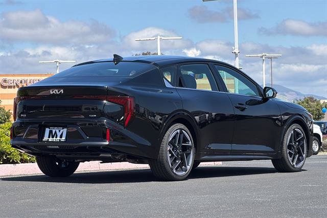 New 2026 Kia K4 GT-Line FWD image 4