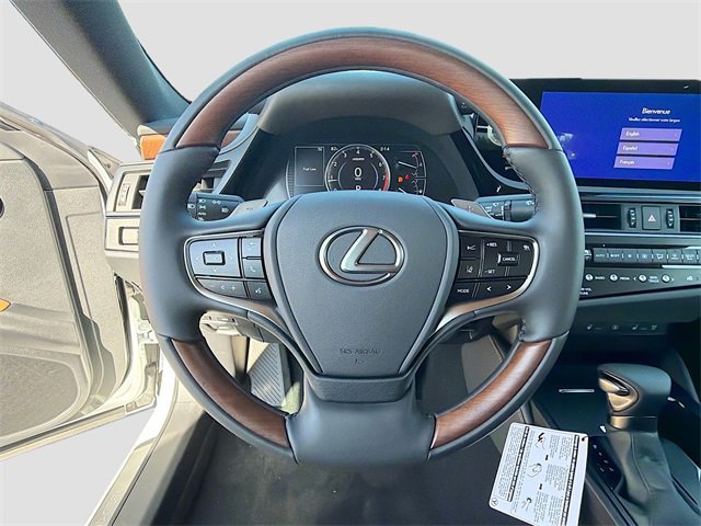New 2025 Lexus ES 350 Ultra Luxury image 38