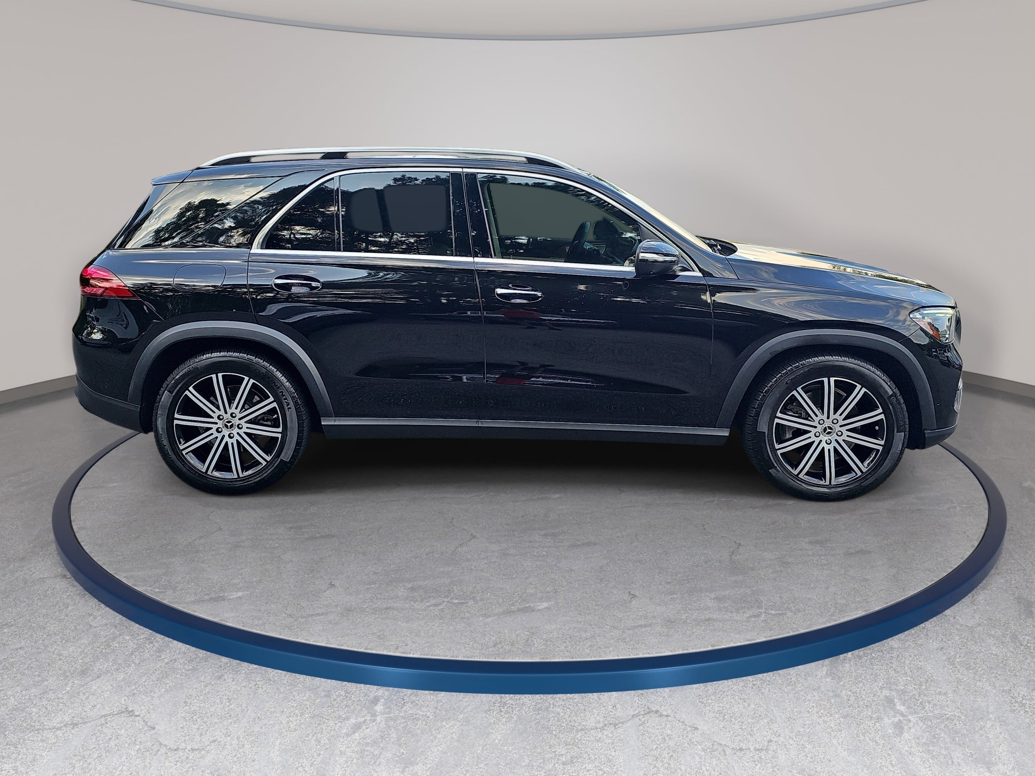 Used 2024 Mercedes-Benz GLE 450 4MATIC image 4