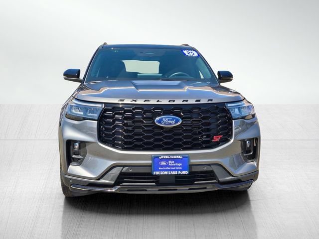 Certified 2025 Ford Explorer ST AWD/4WD video 2