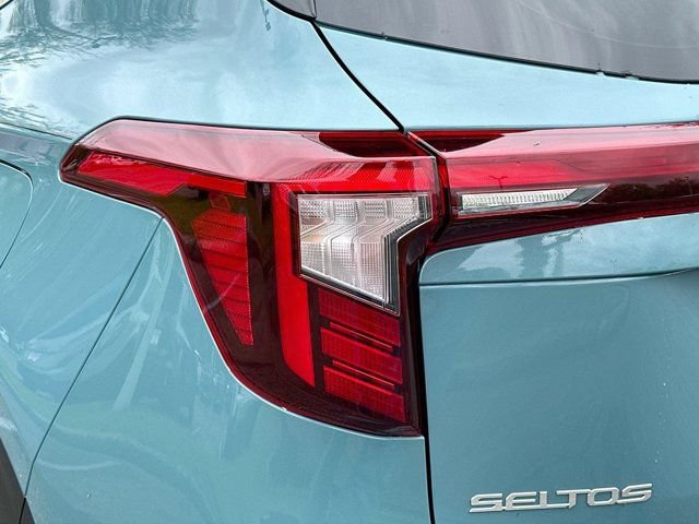 Used 2024 Kia Seltos SX w/ SX Sunroof Package AWD/4WD image 33
