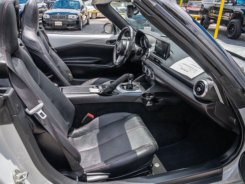 Used 2018 MAZDA MX-5 Miata Grand Touring RWD image 20
