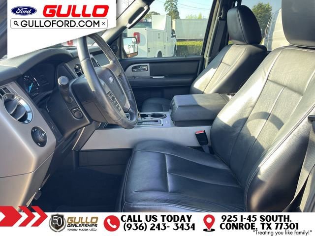 Used 2017 Ford Expedition Limited w/ Equipment Group 301A AWD/4WD image 30