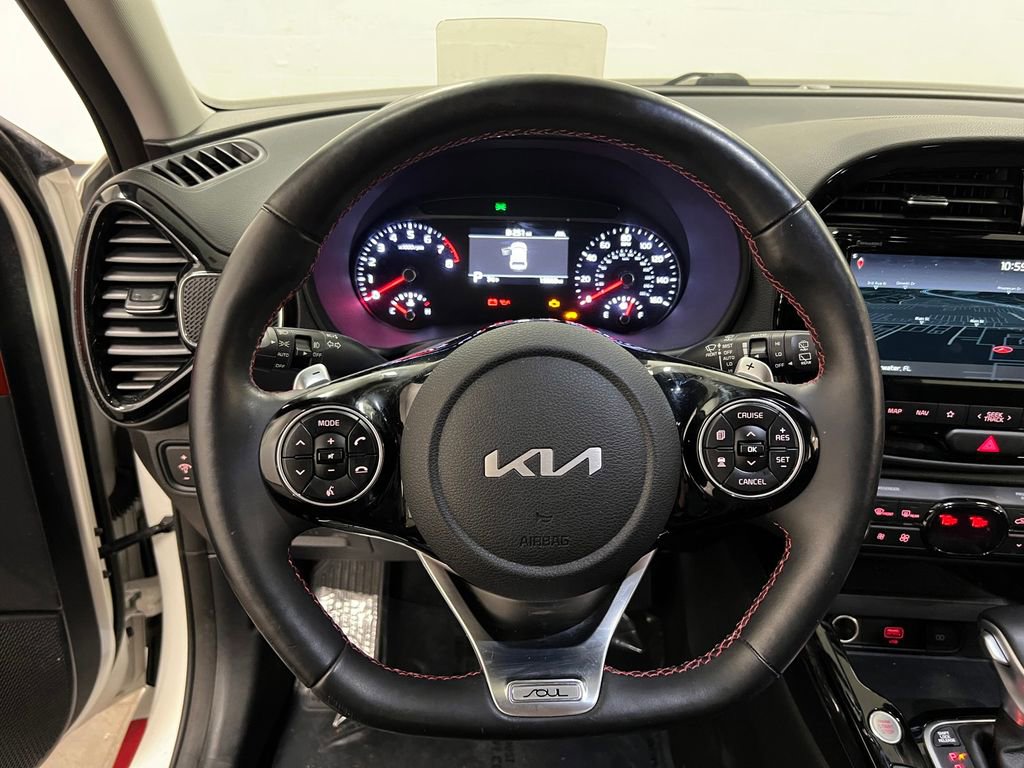 Used 2022 Kia Soul Turbo image 15