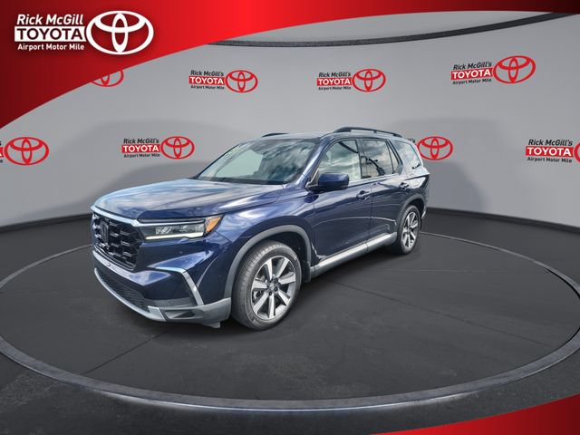 Used 2023 Honda Pilot Touring image 4