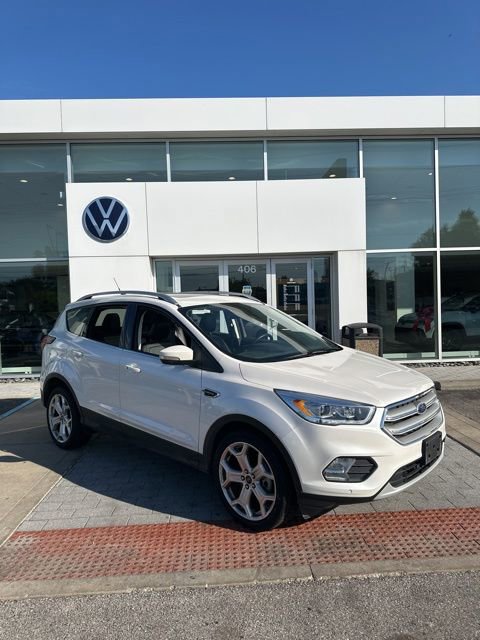 Used 2019 Ford Escape Titanium FWD image 1