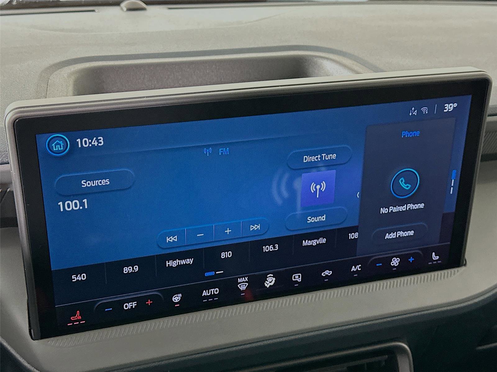 New 2026 Ford Maverick XLT image 7