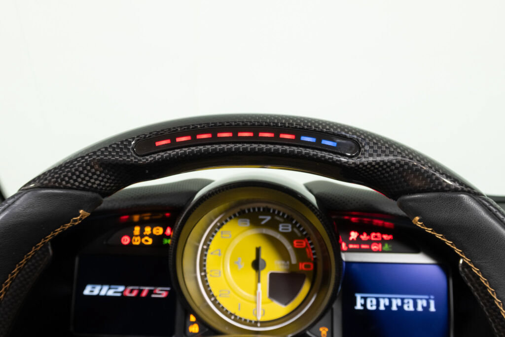 Used 2021 Ferrari 812 GTS RWD image 39