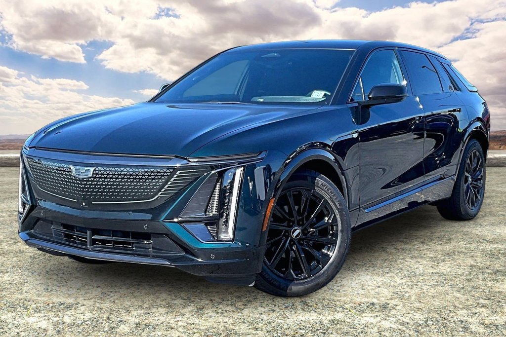 Certified 2024 Cadillac Lyriq Sport AWD/4WD image 3